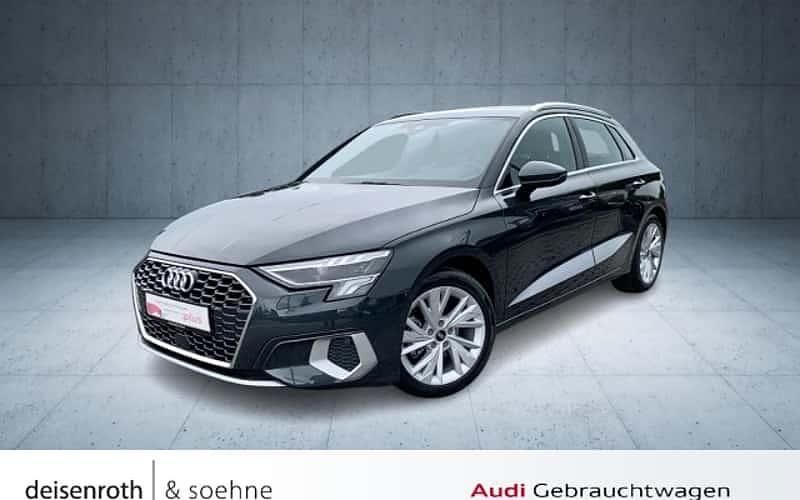 Grau Gebraucht 2024 Audi A3 Advanced Limousine | 35.805 € (Etwas zu teuer) - Bild 1/4