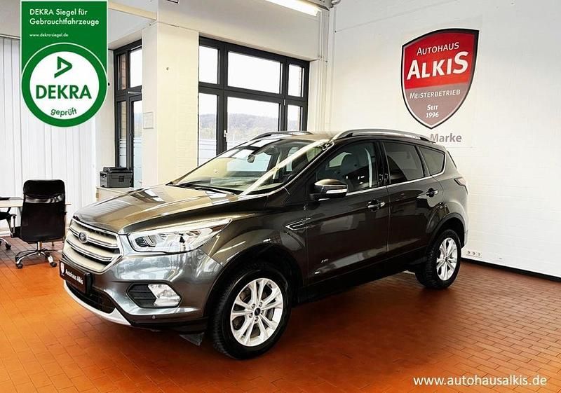 Gebraucht Ford Kuga Titanium 182 PS (133 kW) 2018 Magneticgrau metallic SUV