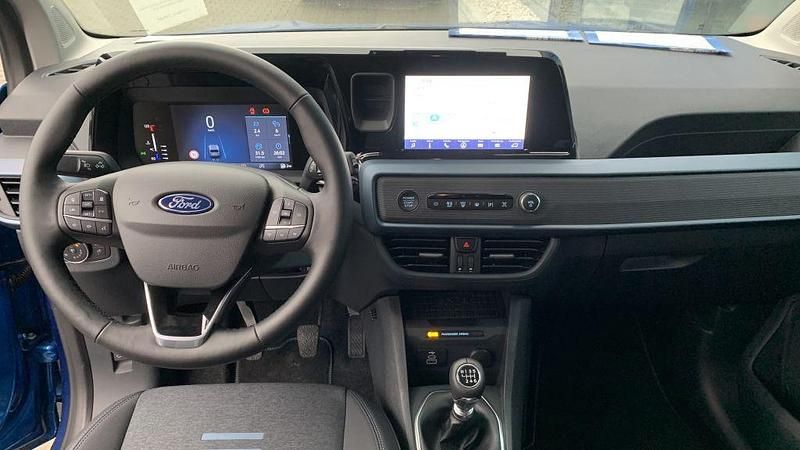 Gebraucht Ford Tourneo Courier Active 125 PS (91 kW) 2024 Blau Van / Kleinbus