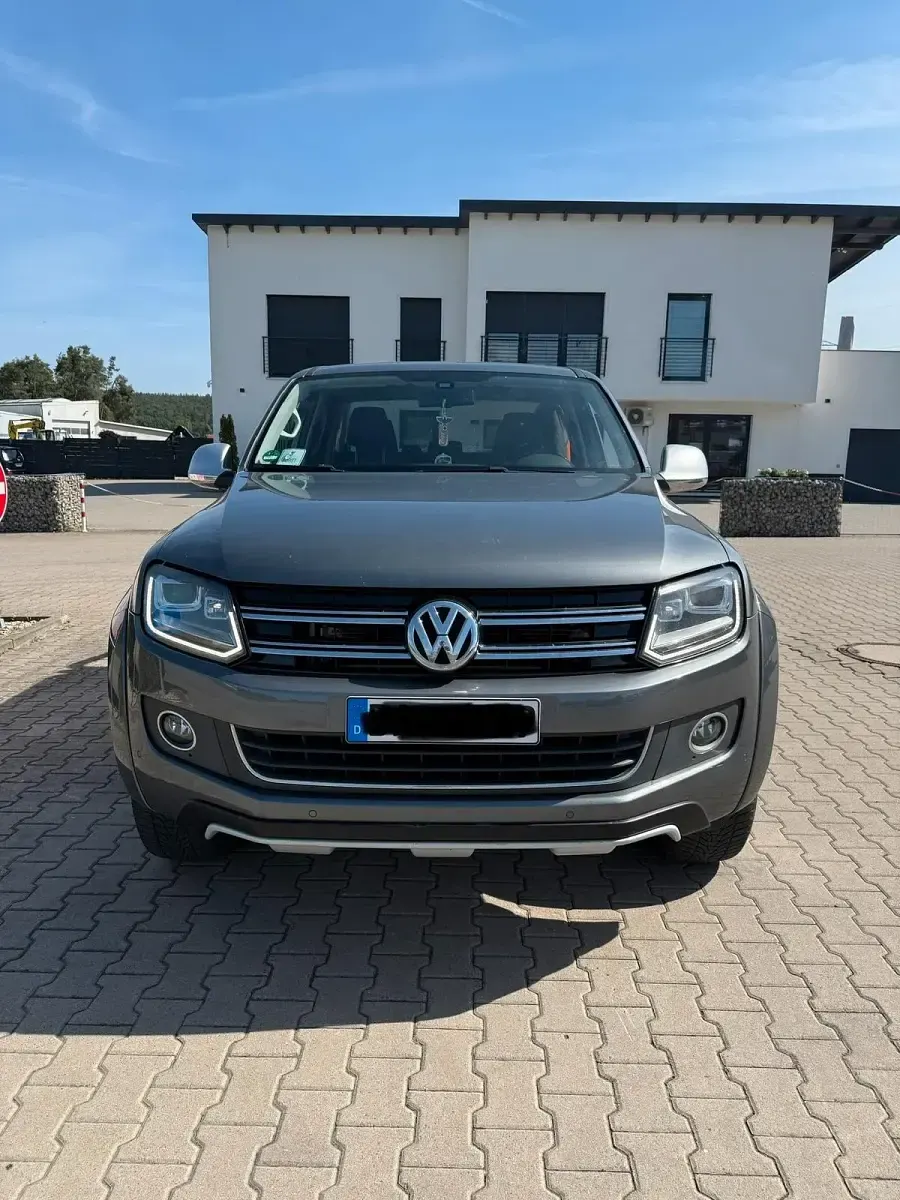 Gebraucht VW Amarok Ultimate 179 PS (131 kW) 2015 Grau Pickup