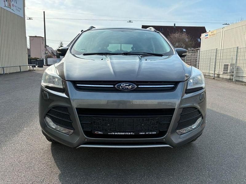 Gebraucht Ford Kuga Trend 150 PS (110 kW) 2014 Grau SUV