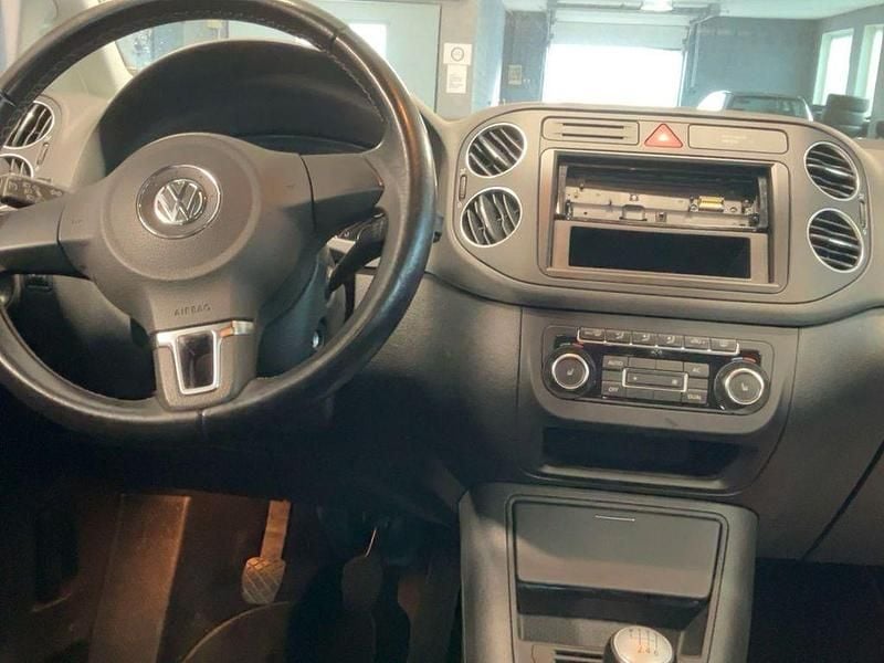 Gebraucht VW Golf VI Team 105 PS (77 kW) 2011 Braun Kleinwagen