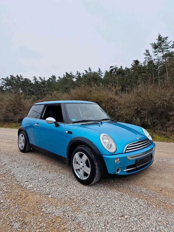 Gebraucht Mini Cooper 90 PS (66 kW) 2005 Blau Kleinwagen
