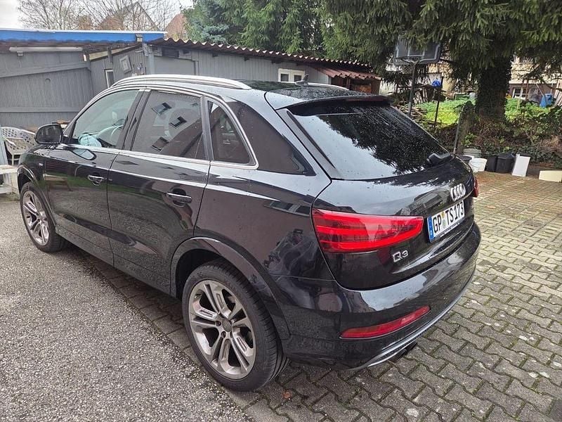 Gebraucht Audi Q3 S-Line 177 PS (130 kW) 2012 Schwarz SUV