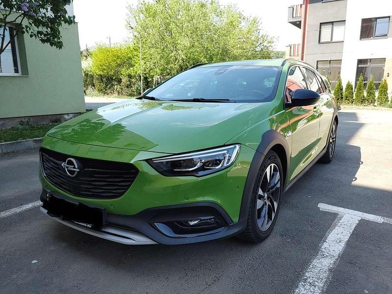 Grün Gebraucht 2019 Opel Insignia Country Tourer Exklusiv Kombi | 21.000 € (Fairer Preis) - Bild 1/4