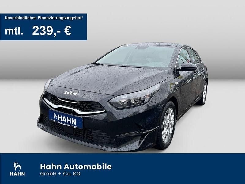 Gebraucht Kia Ceed 160 PS (117 kW) 2022 (1k) zilinaschwarz met. Kleinwagen