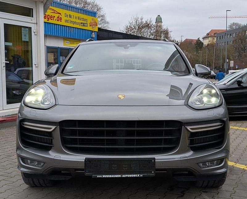 Gebraucht Porsche Cayenne GTS 441 PS (324 kW) 2017 Grau SUV