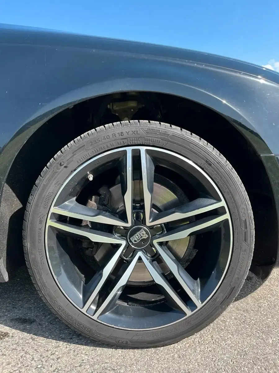 Gebraucht Audi A4 143 PS (105 kW) 2012 Schwarz Kombi