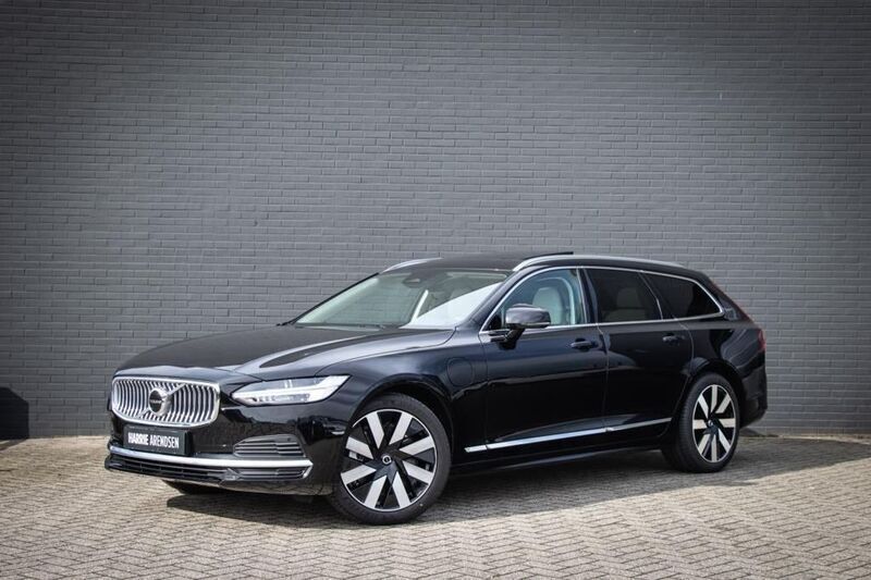 Schwarz Neu 2025 Volvo V90 Plus Kombi | 69.905 € (Fairer Preis) - Bild 1/4