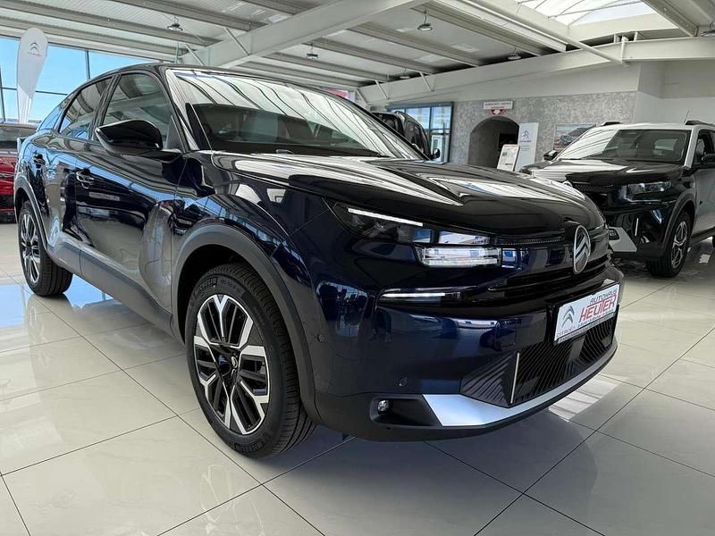 Używany Citroën C4 145 KM (106 kW) 2025 Niebieski Sedan/Limuzyna