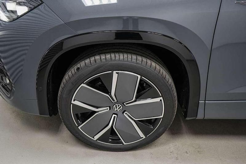 Neu VW Tayron R-line 193 PS (141 kW) 2025 Grau SUV