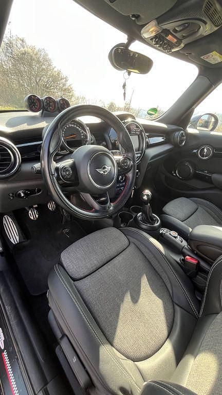 Gebraucht Mini Cooper SD Chili 170 PS (125 kW) 2016 Schwarz Kleinwagen