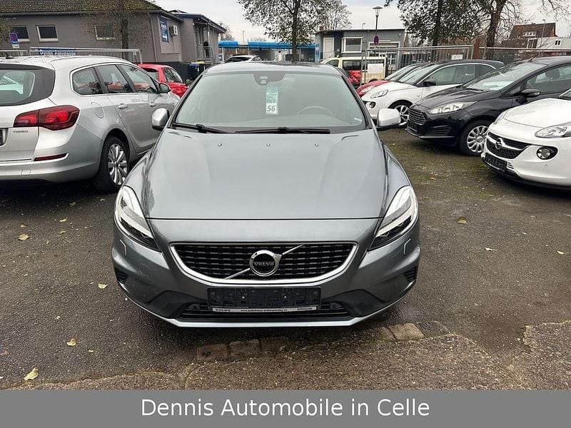 Gebraucht Volvo V40 R-Design 120 PS (88 kW) 2018 Grau Kombi