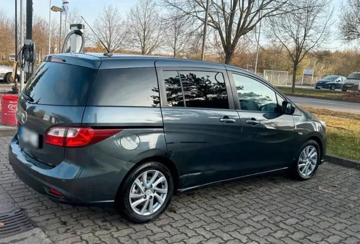 Usata Mazda 5 150 CV (110 kW) 2011 Andere farben Monovolume