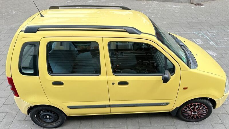 Gelb Gebraucht 2001 Suzuki Wagon R+ GL Kombi | 1.100 € (Guter Preis) - Bild 1/4