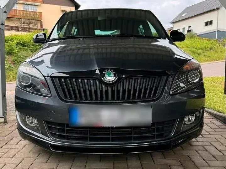 Gebraucht Skoda Fabia Monte Carlo 105 PS (77 kW) 2013 Grau Kleinwagen