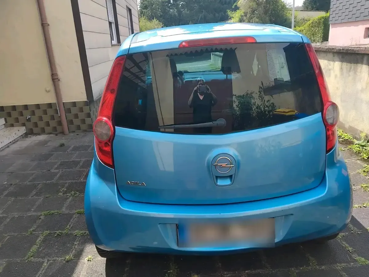 Gebraucht Opel Agila 2008 Blau Kleinwagen