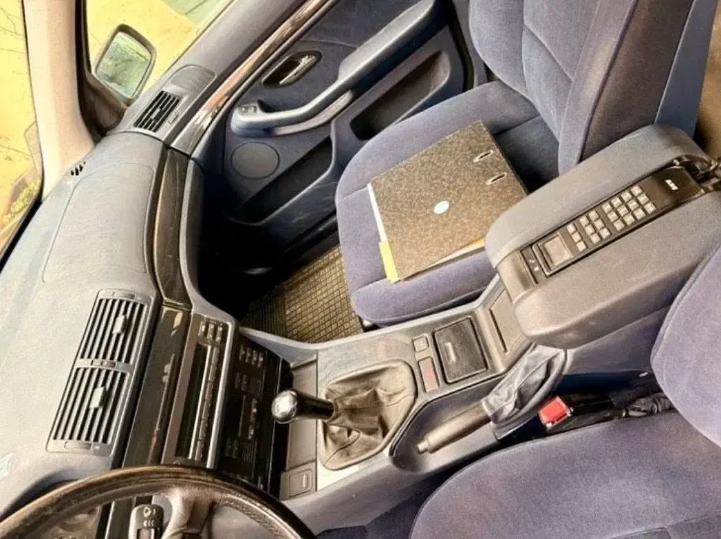 Second-hand BMW 520 150 CP (110 kW) 1997 Albastru Break