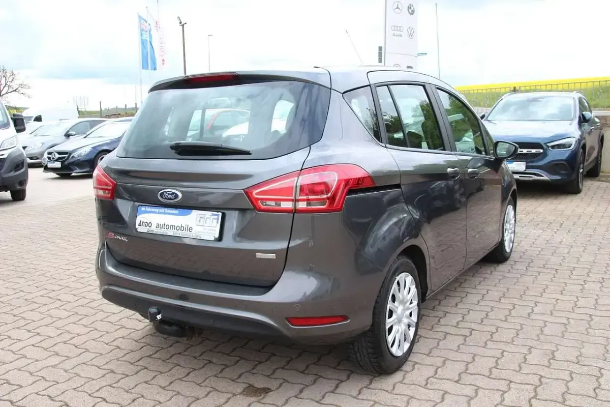 Occasion Ford B-MAX Trend 101 ch (74 kW) 2016 Gris Monospace
