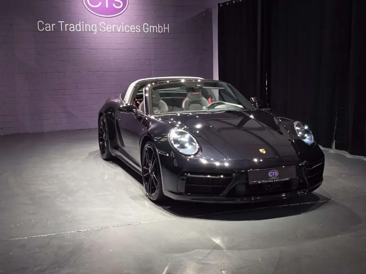 Gebraucht Porsche 911 Carrera 4 GTS Targa 480 PS (353 kW) 2022 Tiefschwarz Cabrio