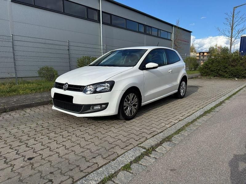 Gebraucht VW Polo Life 60 PS (44 kW) 2013 Weiß Kleinwagen