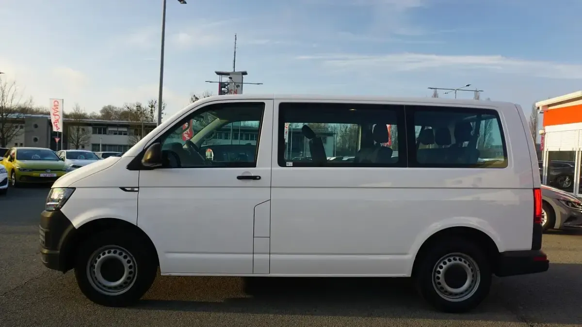Gebraucht VW T6 84 PS (61 kW) 2018 Blau Van
