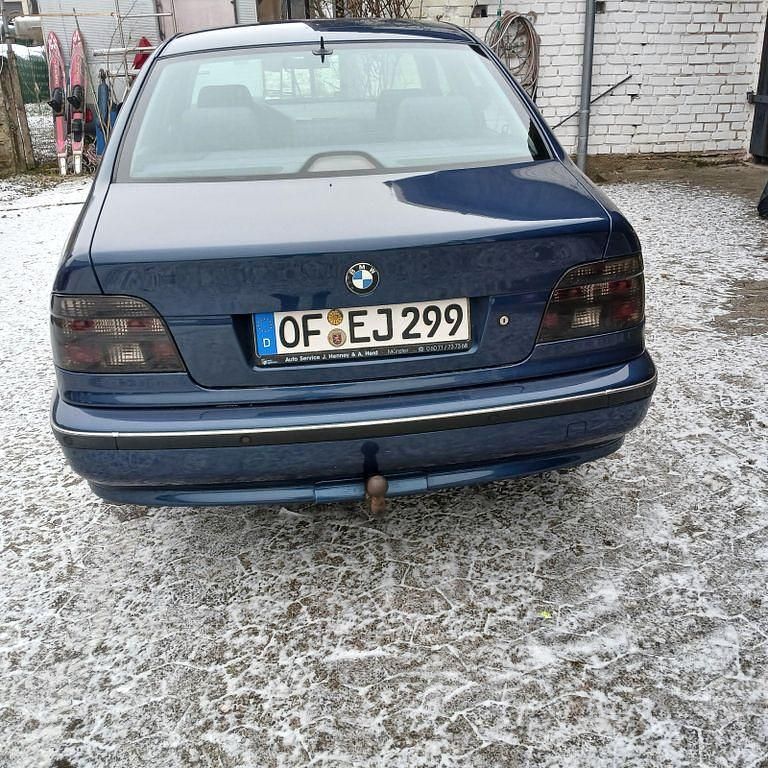Gebraucht BMW 520 150 PS (110 kW) 1999 Blau Limousine