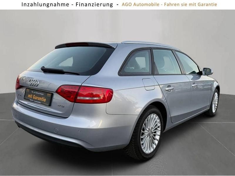 Gebraucht Audi A4 Attraction 120 PS (88 kW) 2014 Silber Kombi
