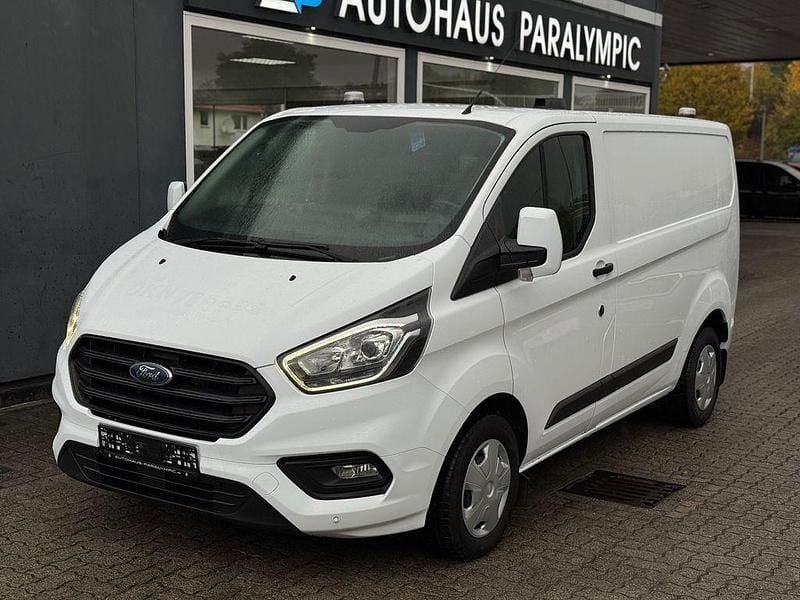 Gebraucht Ford Transit Custom 131 PS (96 kW) 2019 Weiß Van / Kleinbus