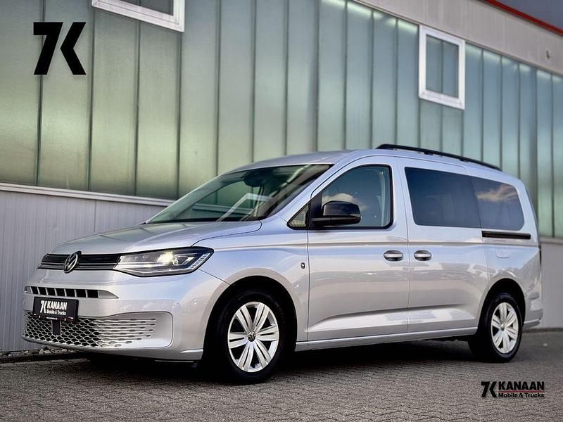 Silber Gebraucht 2022 VW Caddy Maxi Life Van / Kleinbus | 23.800 € (Guter Preis) - Bild 1/4