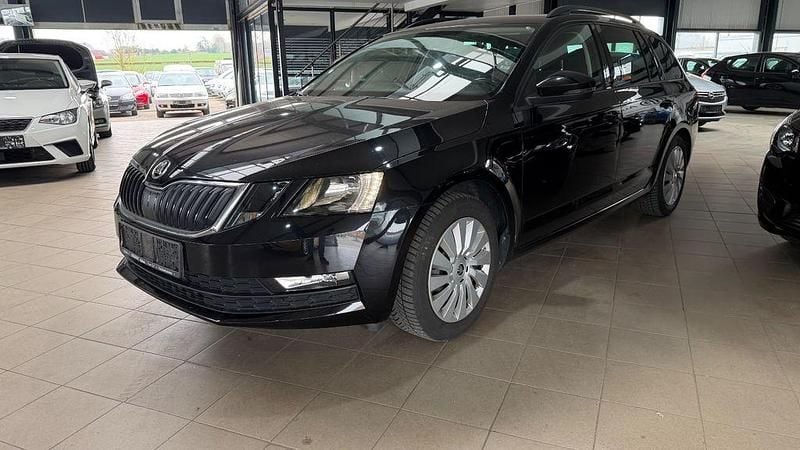 Gebraucht Skoda Octavia Ambition 116 PS (85 kW) 2017 Schwarz Kombi
