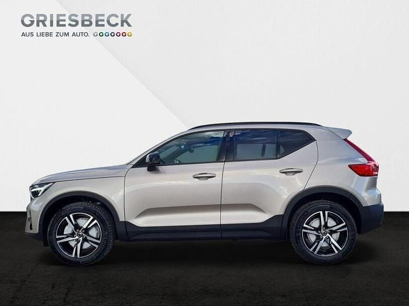 Gebraucht Volvo XC40 Plus 197 PS (144 kW) 2024 Bright dusk metallic SUV