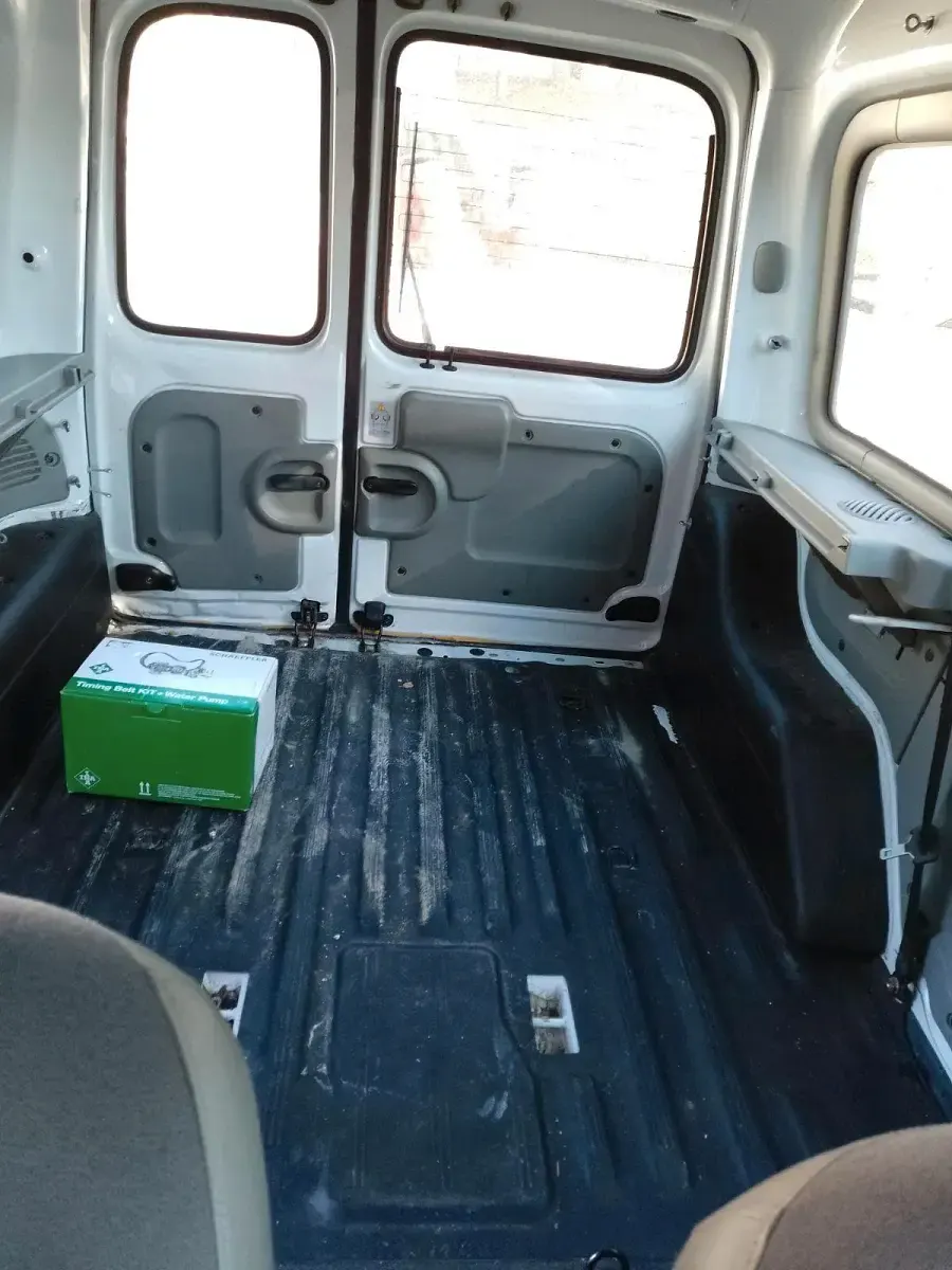 Gebraucht Renault Kangoo 75 PS (55 kW) 2005 Weiß Van / Kleinbus