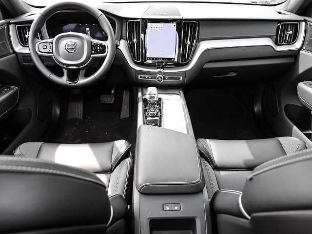 Gebraucht Volvo XC60 Ultimate 455 PS (334 kW) 2023 Vapour grey / metallic SUV