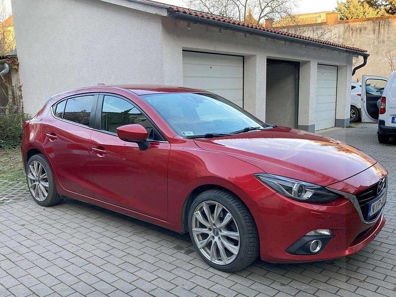 Gebraucht Mazda 3 Sports-Line 150 PS (110 kW) 2013 Rot Limousine