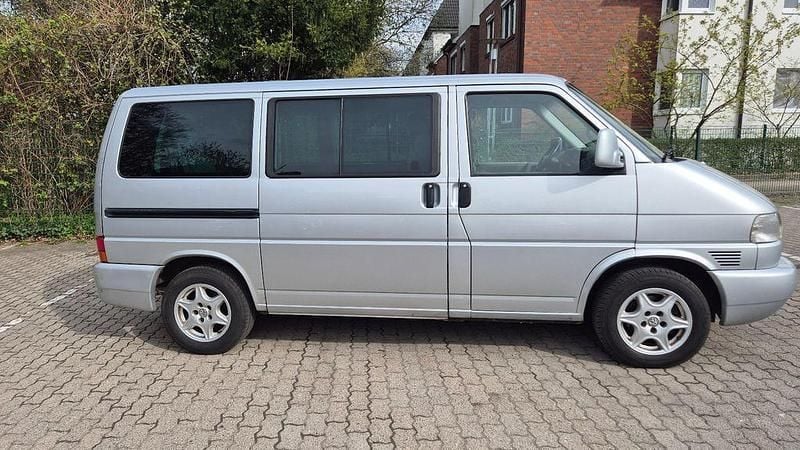 Second-hand VW T4 102 CP (75 kW) 2000 Argintiu Van