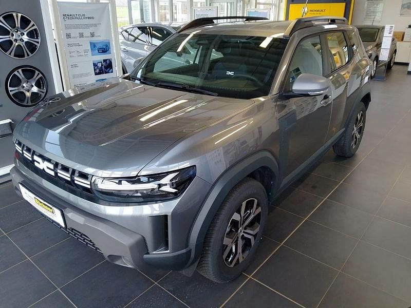 Grau Gebraucht 2025 Dacia Duster Expression SUV | 27.590 € (Etwas zu teuer) - Bild 1/4