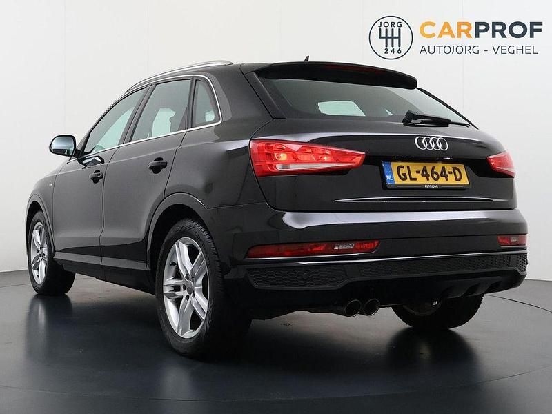 Gebraucht Audi Q3 S-Line 150 PS (110 kW) 2015 Schwarz SUV