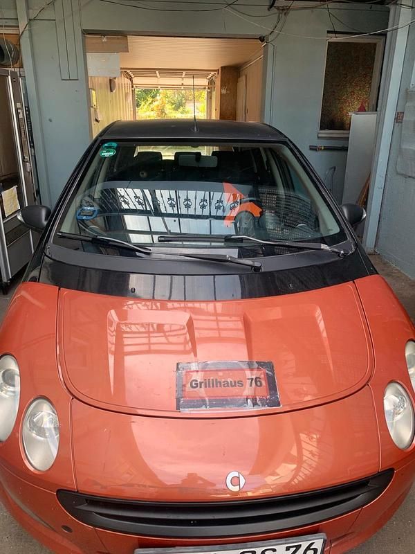 Andere farben Gebraucht 2005 Smart ForFour Kleinwagen | 2.250 € - Bild 1/4