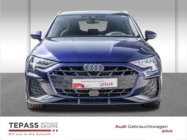 Gebraucht Audi A3 S-Line 116 PS (85 kW) 2024 Navarrablau metallic Limousine