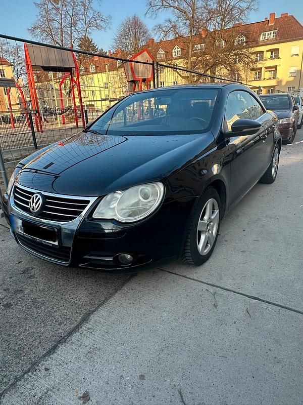 Gebraucht VW Eos 140 PS (102 kW) 2008 Schwarz Cabrio