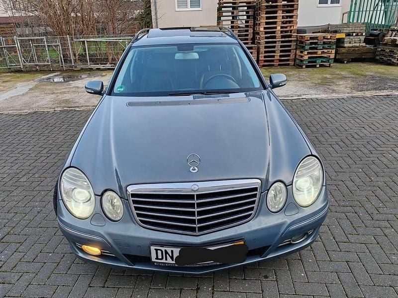 Gebraucht Mercedes E220 Avantgarde 170 PS (125 kW) 2007 Kombi