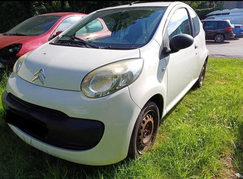 Weiß Gebraucht 2009 Citroën C1 Kleinwagen | 550 € (Superpreis) - Bild 1/3