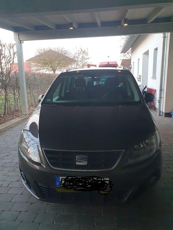 Gebraucht Seat Alhambra Style 150 PS (110 kW) 2016 Braun Van / Kleinbus