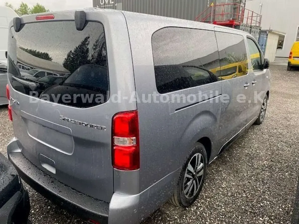 Neu Citroën Spacetourer 179 PS (131 kW) 2026 Grau schwarz gün weiß diverse Van / Kleinbus
