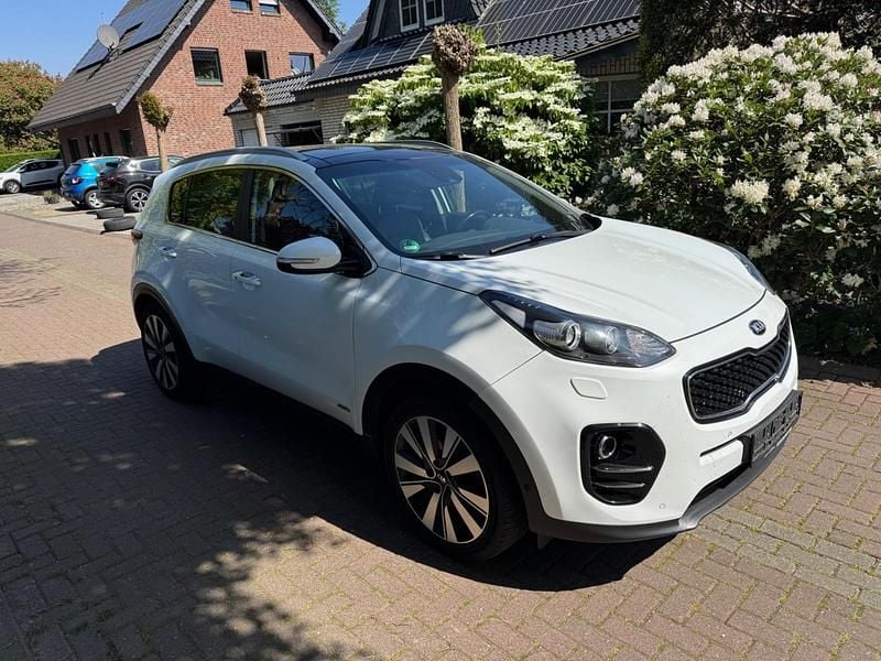 Gebraucht Kia Sportage 185 PS (136 kW) 2017 Weiß SUV
