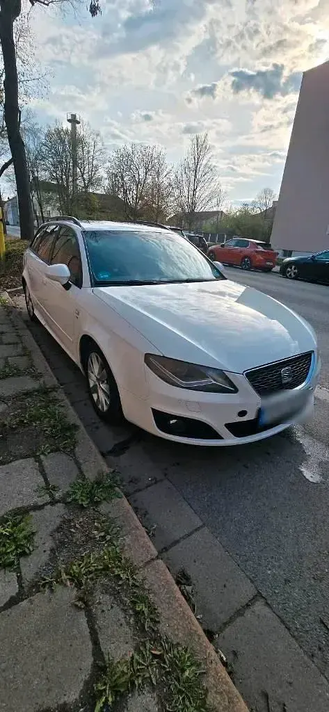 Gebraucht Seat Exeo 143 PS (105 kW) 2012 Weiß Kombi