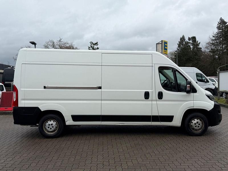 Gebraucht Peugeot Boxer Avantage 163 PS (119 kW) 2018 Weiß Van