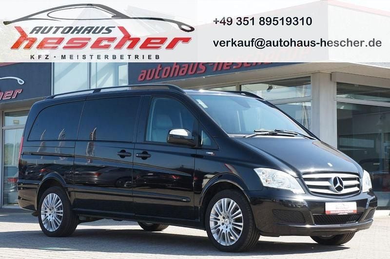 Obsidianschwarz metallic Gebraucht 2011 Mercedes Viano Van / Kleinbus | 13.980 € (Guter Preis) - Bild 1/4