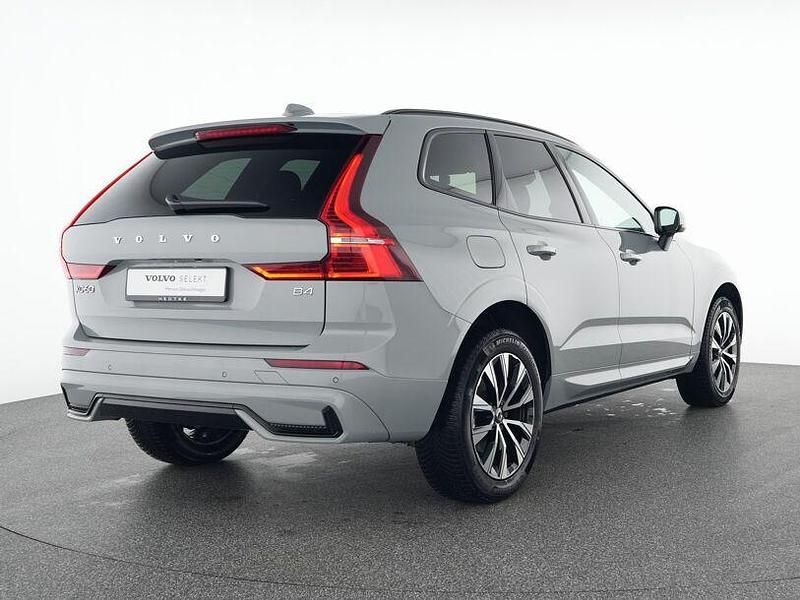 Usado Volvo XC60 Plus 197 HP (144 kW) 2024 Cinzento SUV